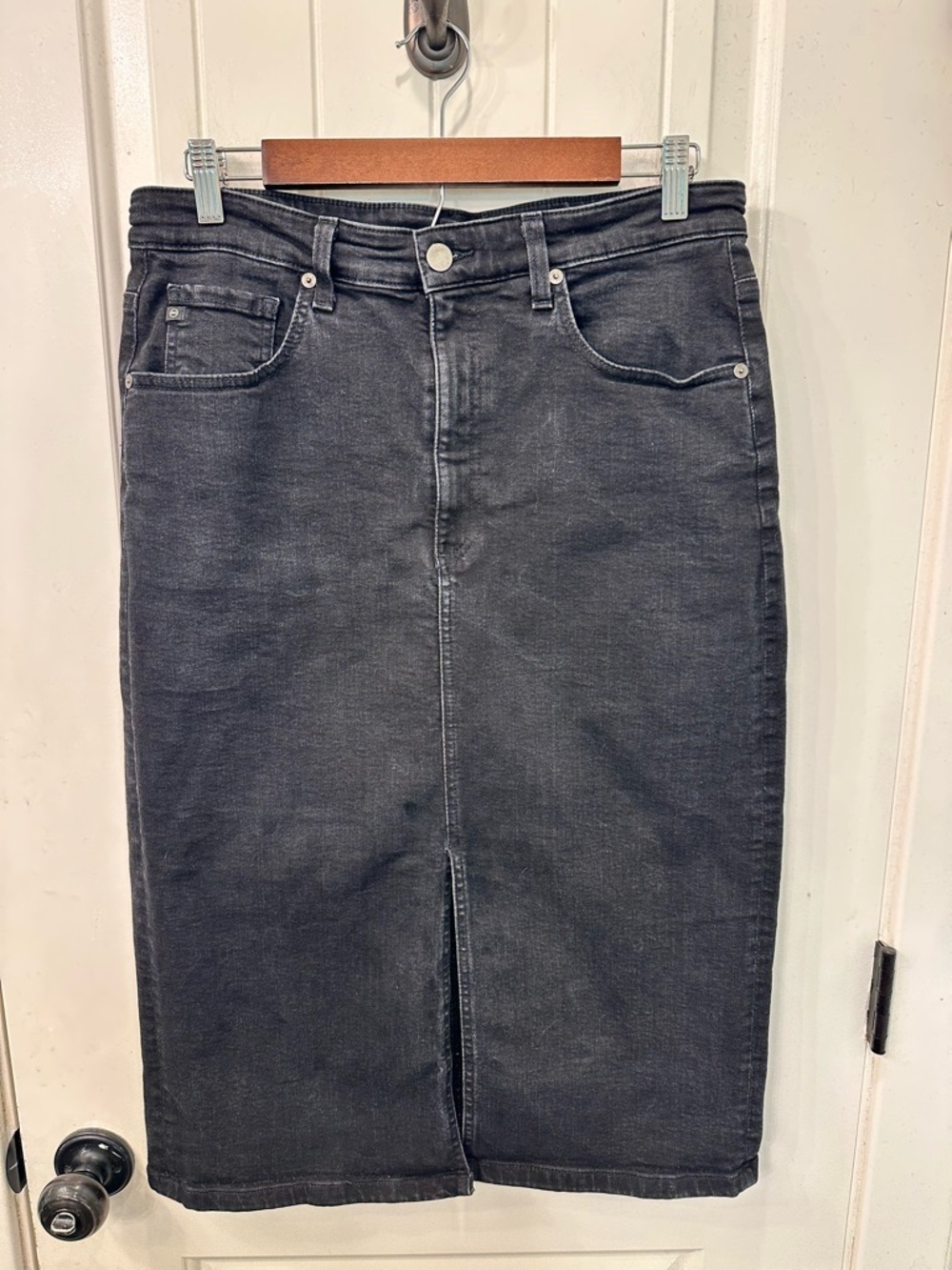 AG Jeans Tefi High-Waisted Midi Skirt Black Denim 30 Chic Grunge